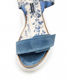 Straps Sandals in Blue Floral Leather