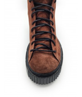Brownie Boots