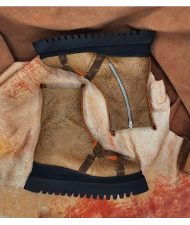 Z Boots In Autumn Colors