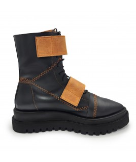 Arrows Boots In Black & Beige