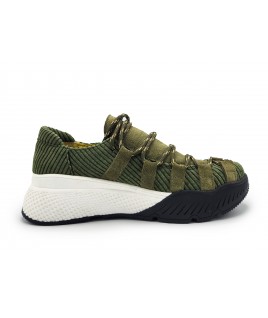 Labirinth Me Sneakers In Black
