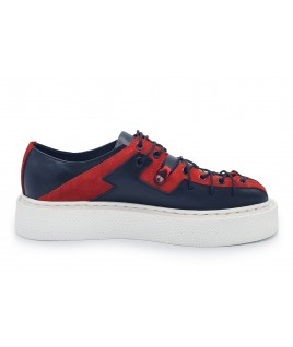 Zig-Zag Sneakers In Black & Red