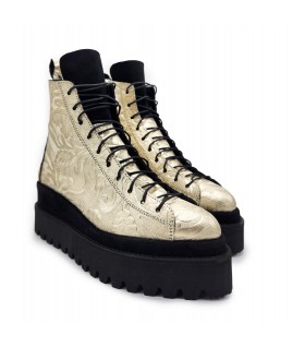 Eclat Boots In Silver