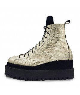 Eclat Boots In Silver