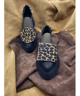 Brown & Camel Fall Flats