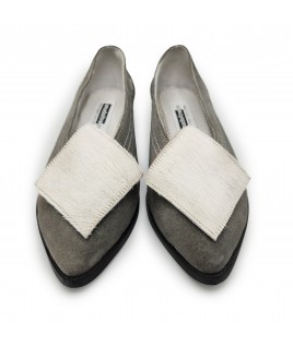 Polygons Flats In Grey & White