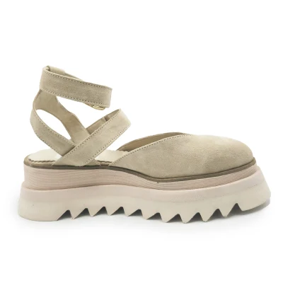 Simple Light Beige Flats