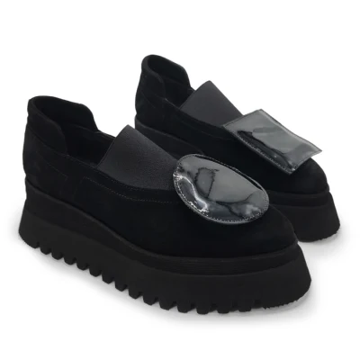 Circle Flats In Black Leather