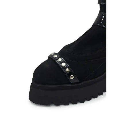 Black Pins Short Boots