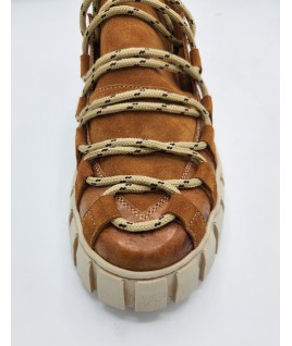 Labirinth Sneakers In Camel Leather