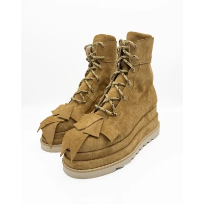 Bows boots in camel