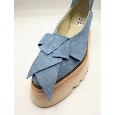 Bow Flats In baby blue