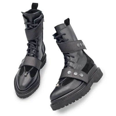 Pin Me Boots In Black