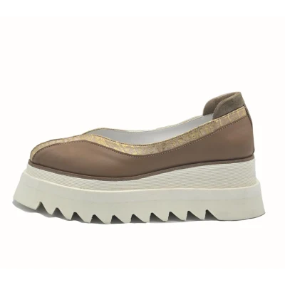 Follow the Line Flats In Mocha Leather