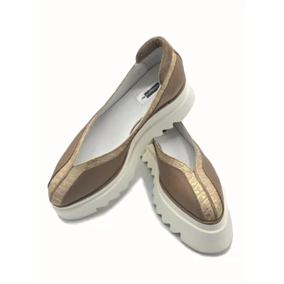 Follow the Line Flats In Mocha Leather