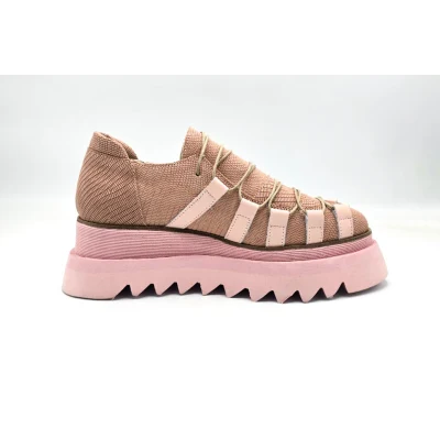 Tesela Tied Up Shoes