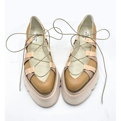 Labirinth Ballerinas in Beige Leather