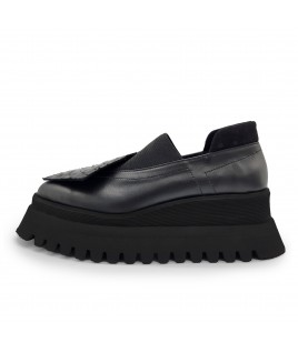 Black Diamond Flats