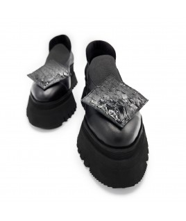 Black Diamond Flats