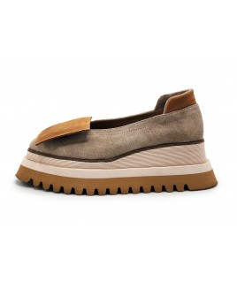 Geometrical Flats In Pale Beige & Camel
