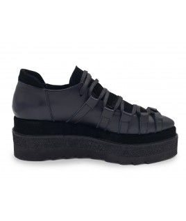 Labyrinth Shoes In Black