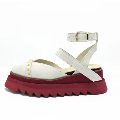 Pins on flats in ivory