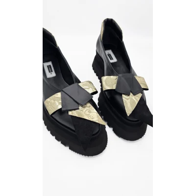Bow Flats In Silver and Black