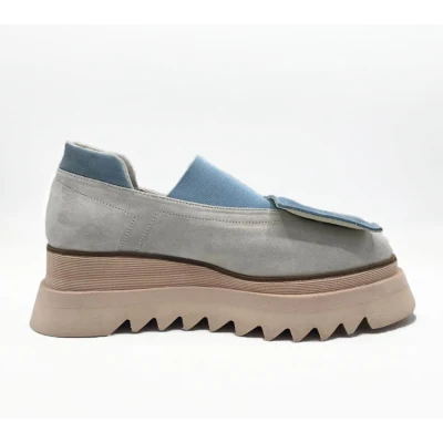 The Geometric Flats in white and blue