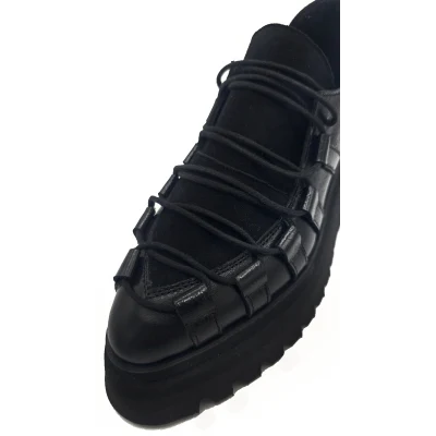 Labyrinth Shoes In Black