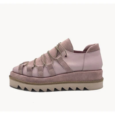 Labirinth In Pink