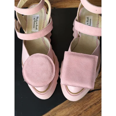 Geometrical Flats In Pale Pink