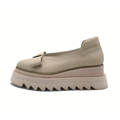 Bow Flats In Light Beige