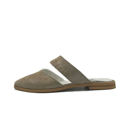 Keyhole Shoes In Light Gold