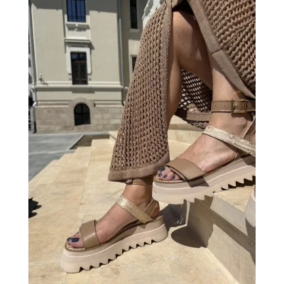 Straps Sandals In Beige&Gold