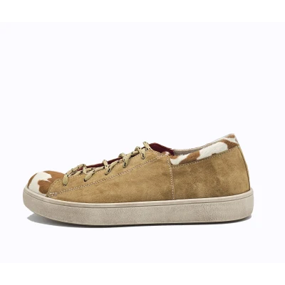 Sneakers In Camel