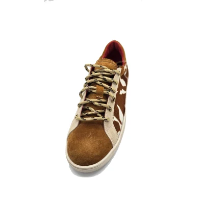 Sneakers In Camel