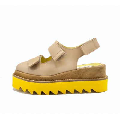 Velar Flats Of Beige