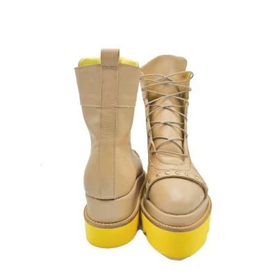 Pins Boots In Beige
