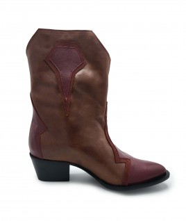 Thunder Boots In Burgundy