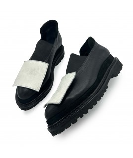 Polygons Shoes In Black & White