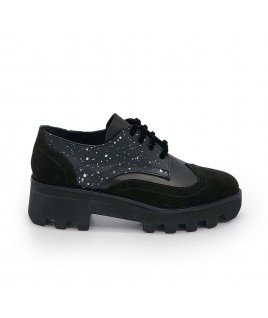 Oxford Shoes In Black