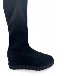 Long Time No See In Black