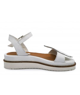 Twisty Triangles Sandals in White