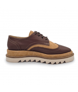 Oxford Shoes in Brown