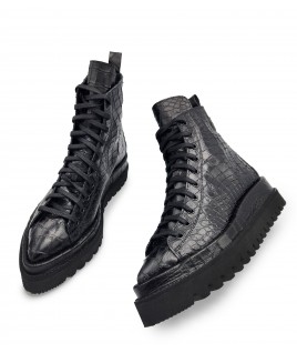 Croc Boots In Black