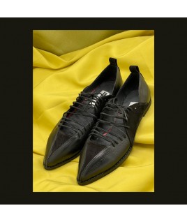 Tied Swan Flats in Black